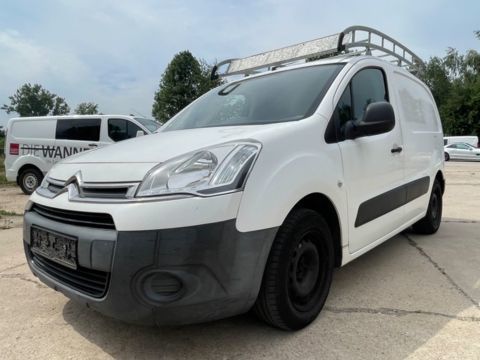 Photo du véhicule CITROËN BERLINGO 1.6 HDI 75CV   L1 3 PLACES AV PORTE LAT GALERIE ATTELAGE