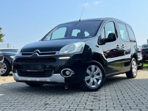 Photo du véhicule CITROËN BERLINGO 1.6HDI  92CV SELECTION CLIM REGULATEUR  PDC ARRIERE