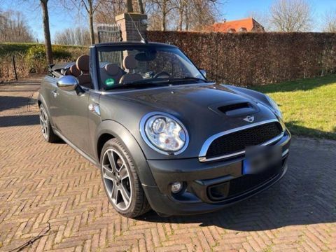 Photo du véhicule MINI CABRIOLET COOPER S 1.6E 185CV BV6  S  CUIR 