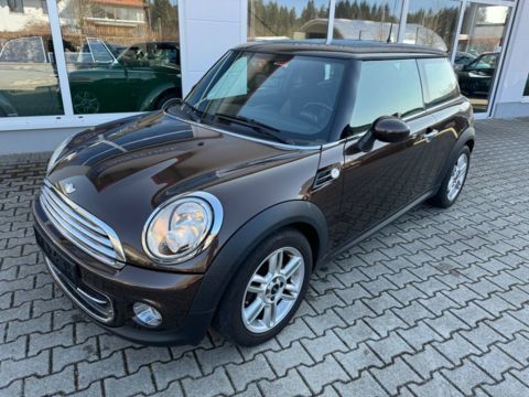 Photo du véhicule MINI COOPER 1.6E 122CV  TON SIEGES CHAUFFANTS TOIT PANO BLEUTOOTH 