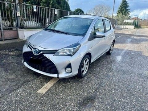 Photo du véhicule TOYOTA YARIS  1.5H  ACTIVE  5 PORTES CAMERA   APPLE CARPLAY BLEUTOOTH