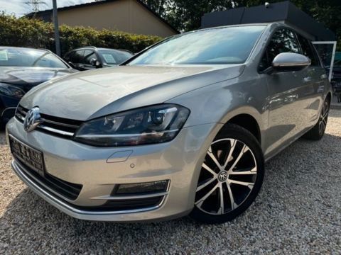 Photo du véhicule VW GOLF 1.4 TSI  125CV  BMT EDITION GPS ACC SIEGES CHAUFFANTS