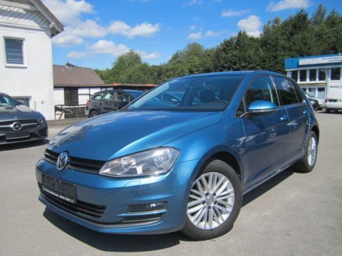 Photo du véhicule VW GOLF VII 1.2E 105CV 5 PORTES BV6. CUP CLIM AUTO CHAUFFAGE AUXILIAIRE PREMIERE MAINS