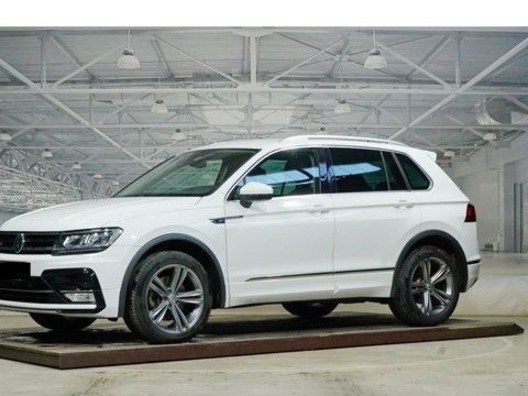 Photo du véhicule VW TIGUAN 2.0 TSI DSG 4M HIGHLINE R-LINE LED NAVI A